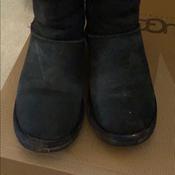 Black classic tall Ugg boots - Picture 4 of 10